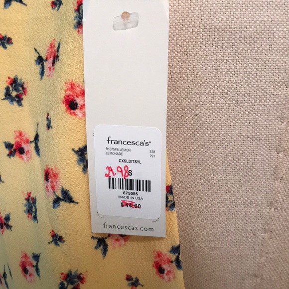 Francesca’s Floral Romper - Picture 5 of 6